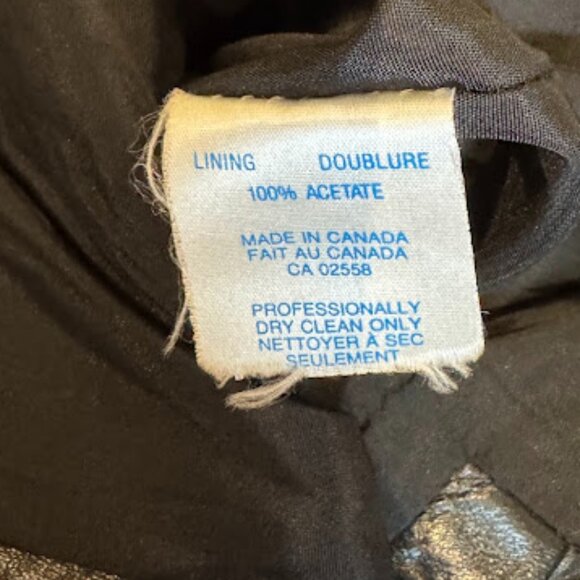 Danier Black Leather Skirt - Size 8 - Picture 4 of 4